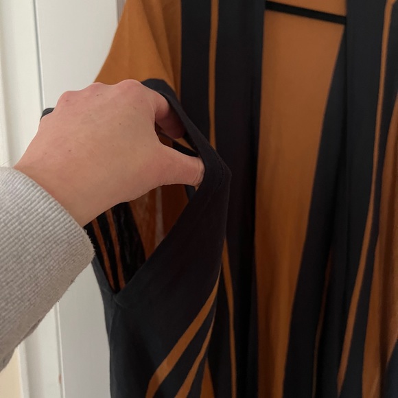 H&M Cardigan - Picture 4 of 4